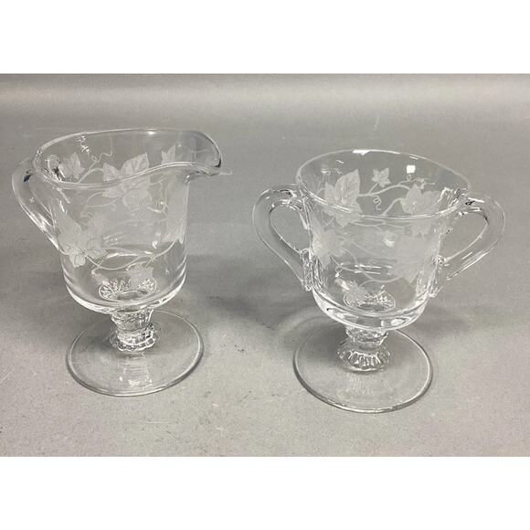 Vintage Glass Leaf Design Creamer And Sugar - Picture 1 of 15